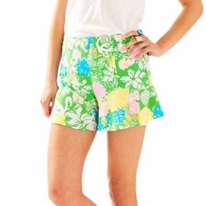 Lilly Pulitzer Flowy Hibiscus Stroll Shorts